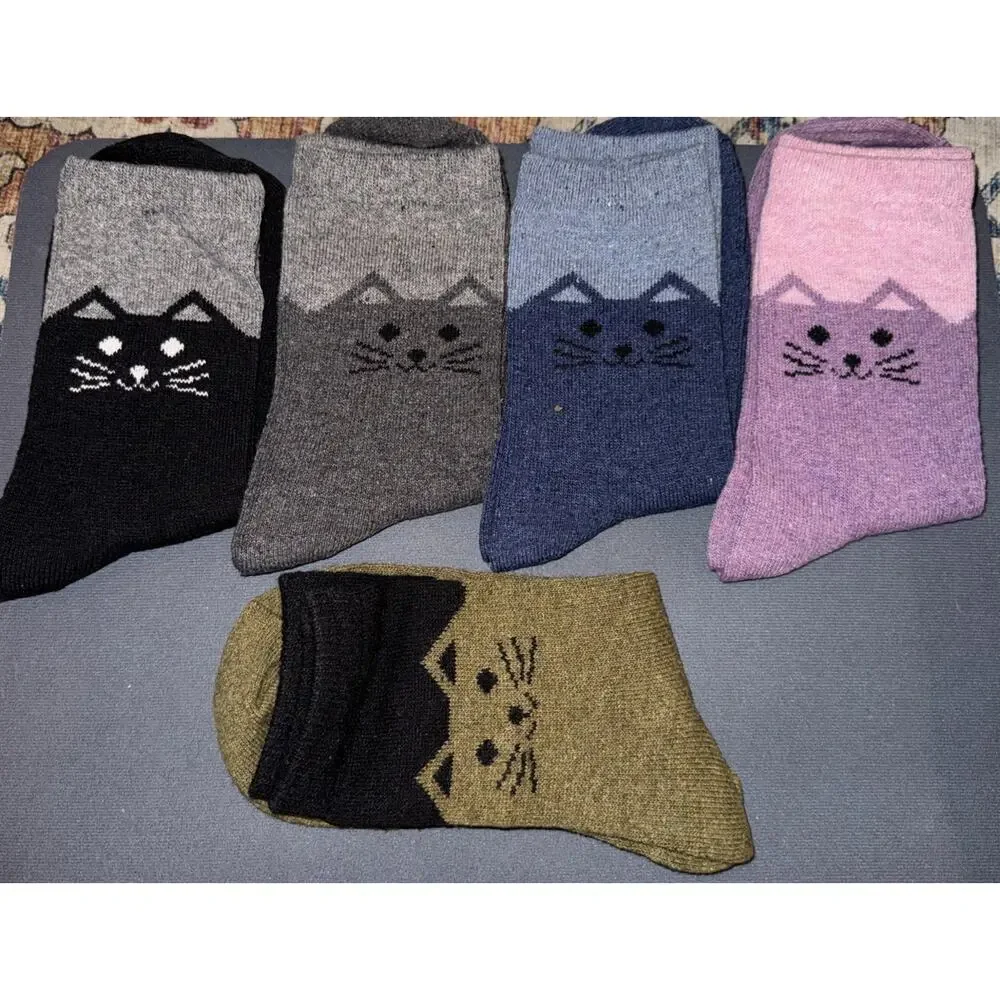 NWT Set Of Five Ladies Cat Socks Polyester/Spandex